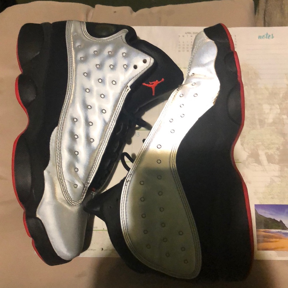 Air Jordan 13 Metallic Black Size 7 (GS)